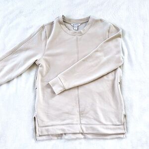 Athleta women’s sweatshirt.